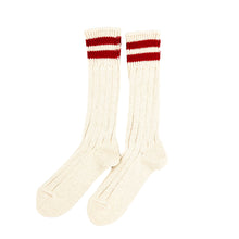 Rototo 'Two Stripes Low Raw' Socks - Ecru/Red