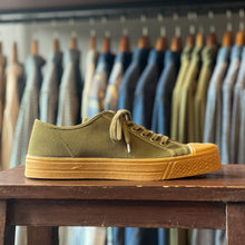 US Rubber Co. Military Low Top - Military/Gum