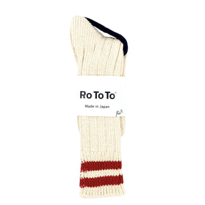 Rototo 'Two Stripes Low Raw' Socks - Ecru/Red